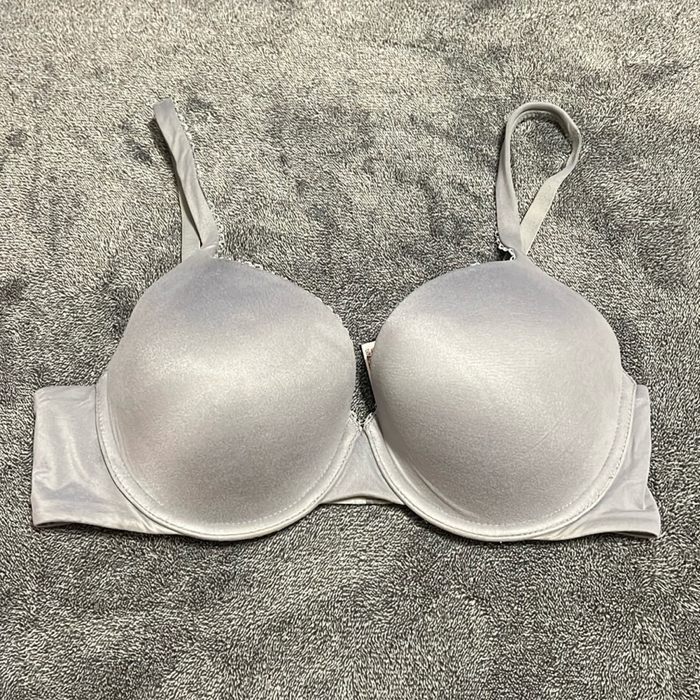 Victoria’s Secret Body by Victoria Perfect Shape Bra